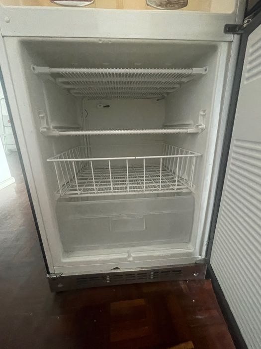 Smeg combinado preto