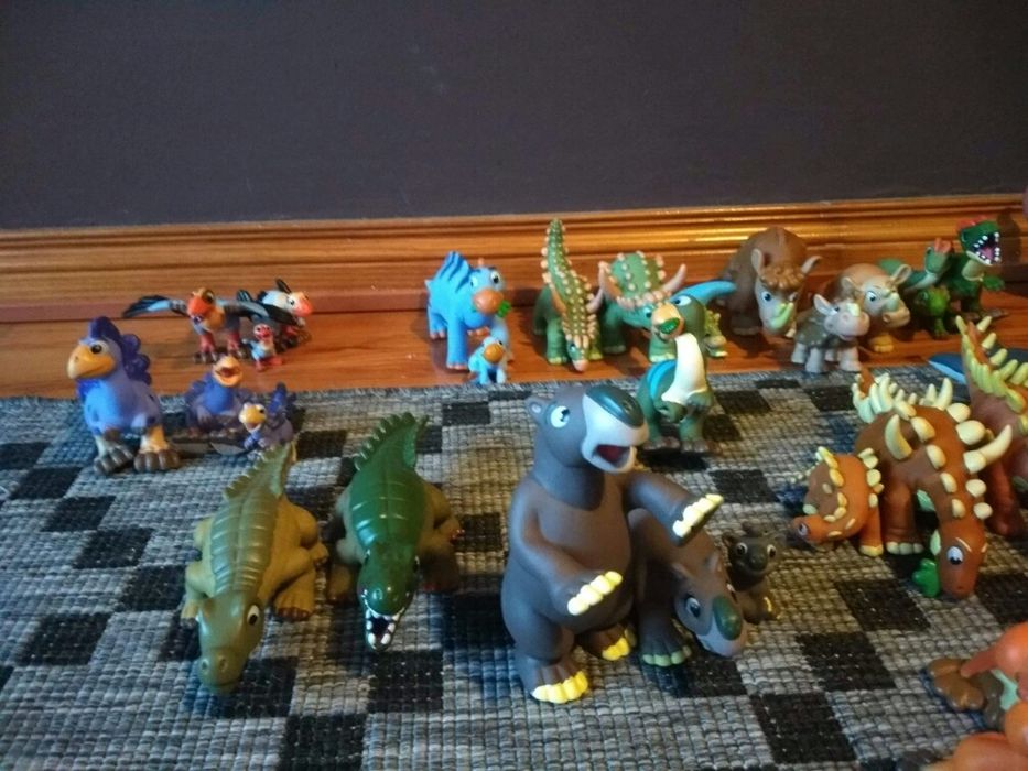 Colecção Figuras Mundo dos Dinossauros*OPORTUNIDADE*