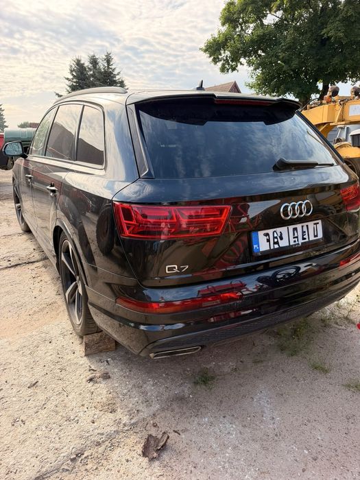 Audi Q7 2019 rocznik