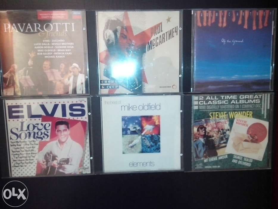 CD`s de todo o tipo de música.