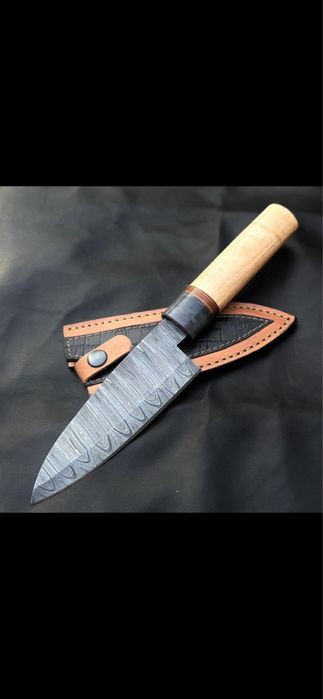 Peça Única – Faca de Chef em Aço Damascus Forjado 10/95 15N20