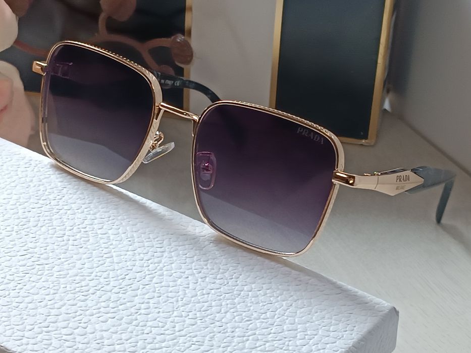 Брендові жіночі окуляри.Рrada.Нові!