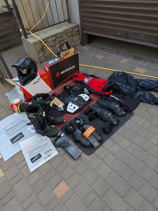 Мотоэкипировка хл.43.