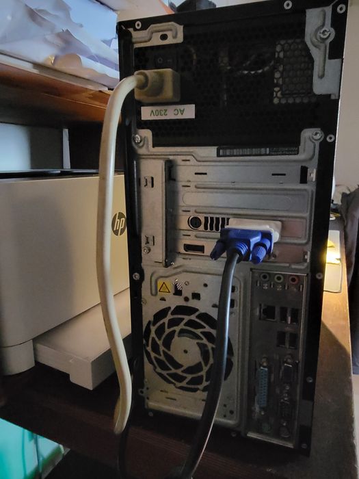 Torre Pc. Win.11 Office 2024