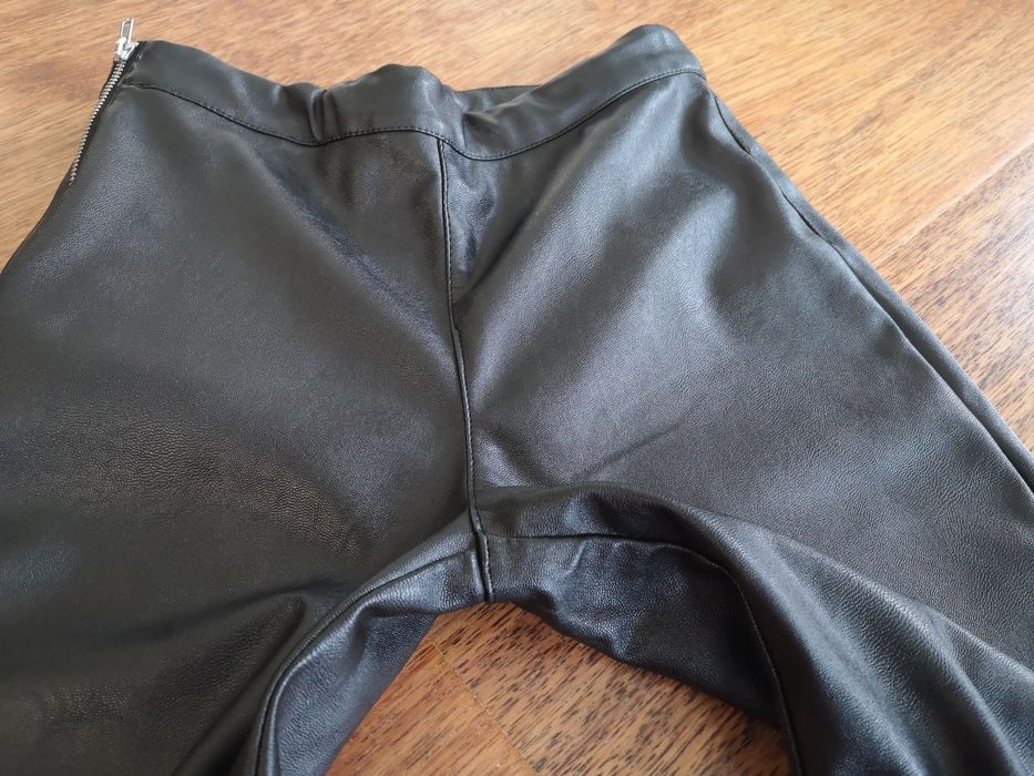 Spodnie jak skóra H&M r. 146.