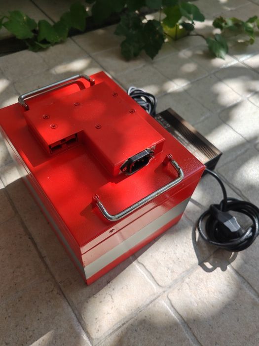 Bateria de Lítio 60Ah + Carregador (Gose / Motas Elétricas