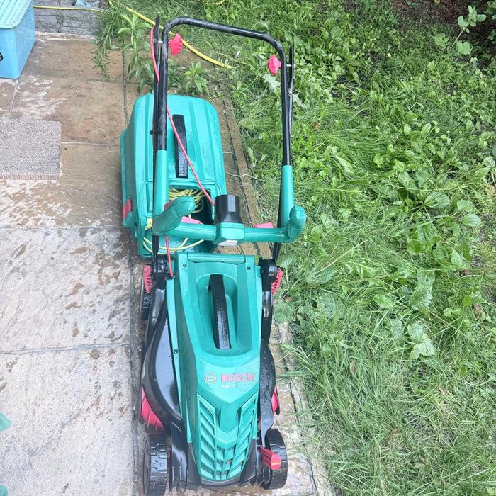 Kosiarka elektryczna Bosch UniversalRotak 34-405