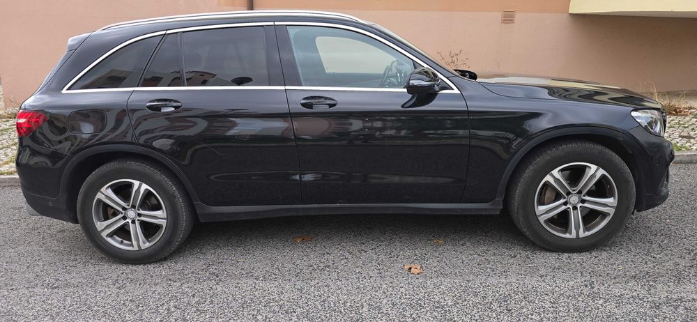 Mercedes-Benz GLC 250d 4Matic 9G-TRONIC