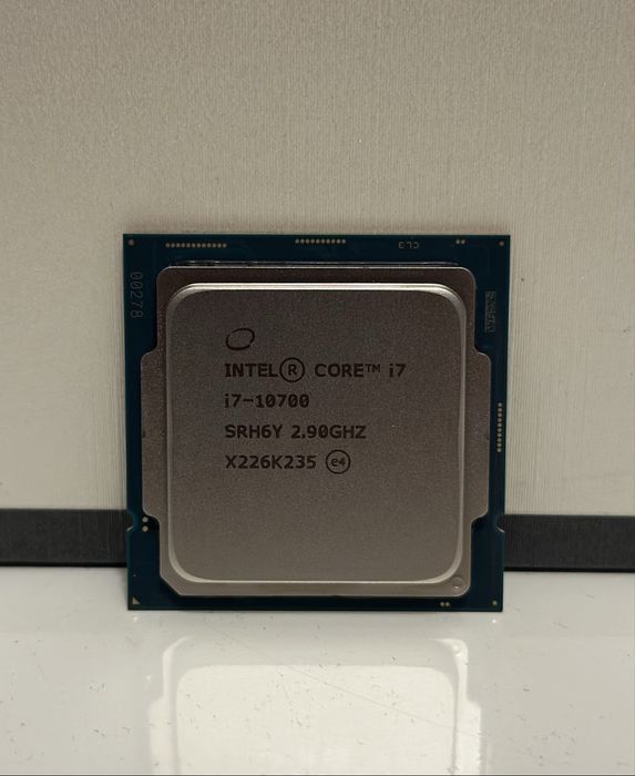 Procesor Intel Core i7-10700 / LGA1200 / Sprawny