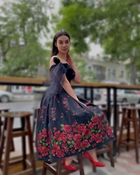 Прокат Вечірніх Суконь в Одесі. Прокат вечерних платьев в Одессе