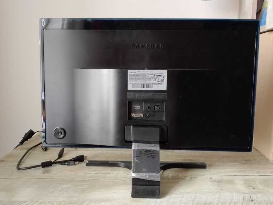 Продам НОВИЙ гральний комп'ютер.