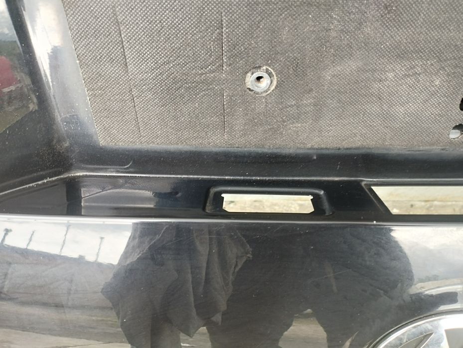 Крышка багажника Passat B6