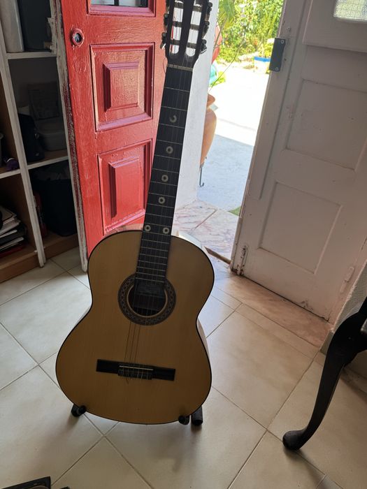 Vendo guitarra classica