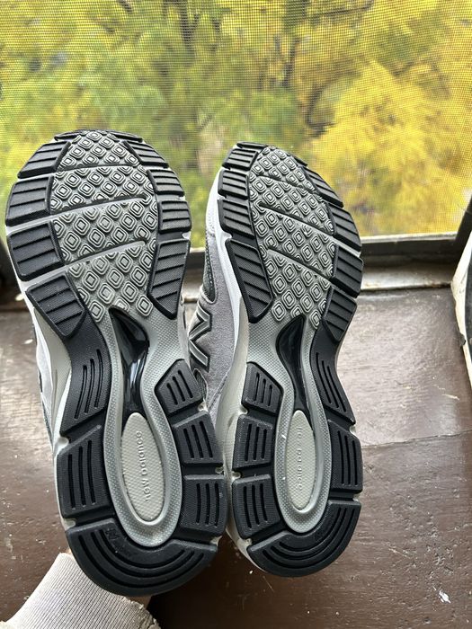 Кросівки чоловічі New Balance 990v4 grey