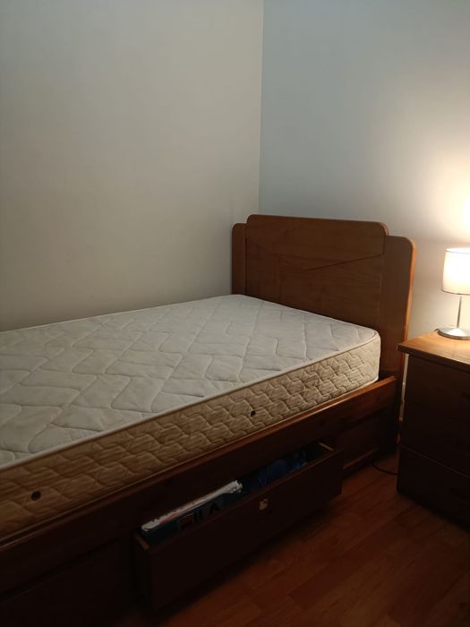 Cama de solteiro