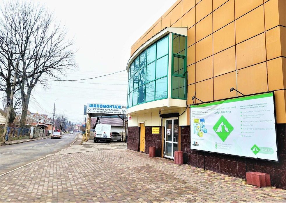 Оренда фасадного приміщення на Старому місті
