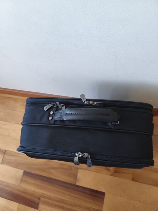 Mala viagem Alt.0.56 lar.0.43 prof. 0.18 cabine