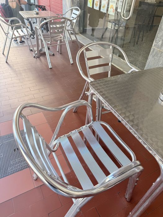 25 Cadeiras em Inox para Restaurante/Esplanada