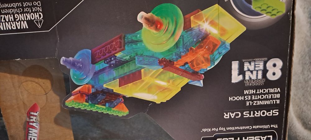 Laser pegs 8 in 1 lediwe klocki lego pojazd