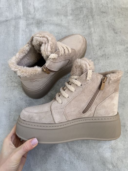Зимові хайтопи черевики натуральний замш