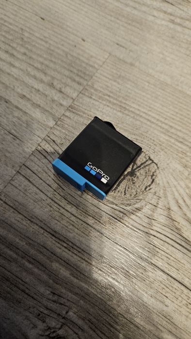 go pro hero 8 plus dodatki i baterie