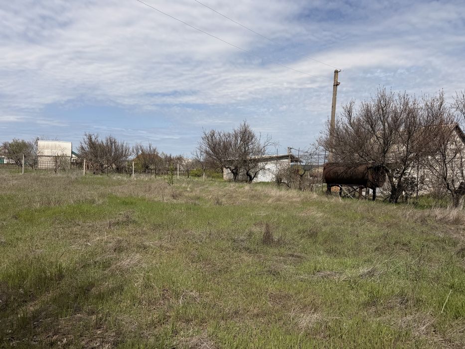 Продаж Дома та  земельної ділянки 0,25 га  с. Каравелово