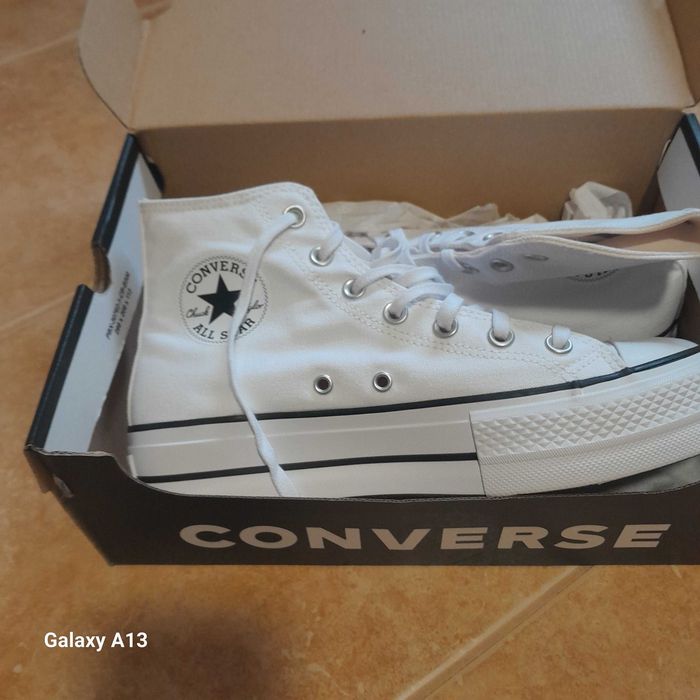 Buty Conwerse rozmiar 39,5 Nowe