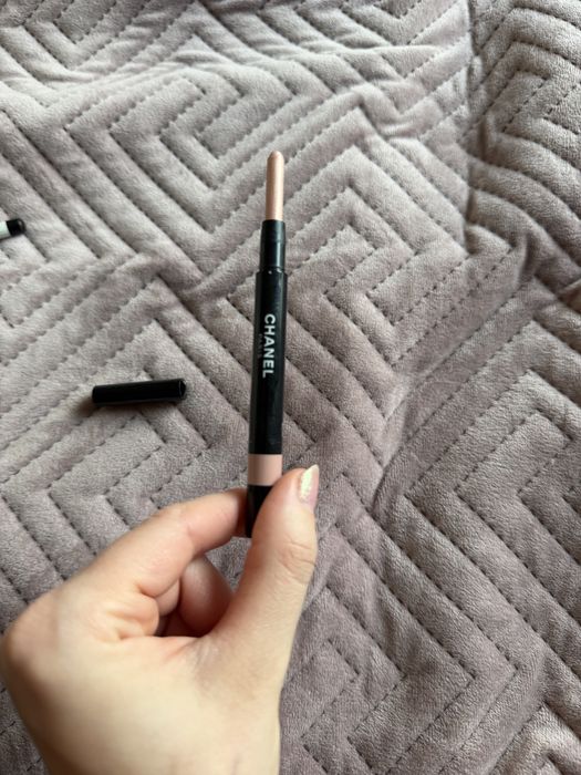 Kredka cień Chanel nude éclat 06