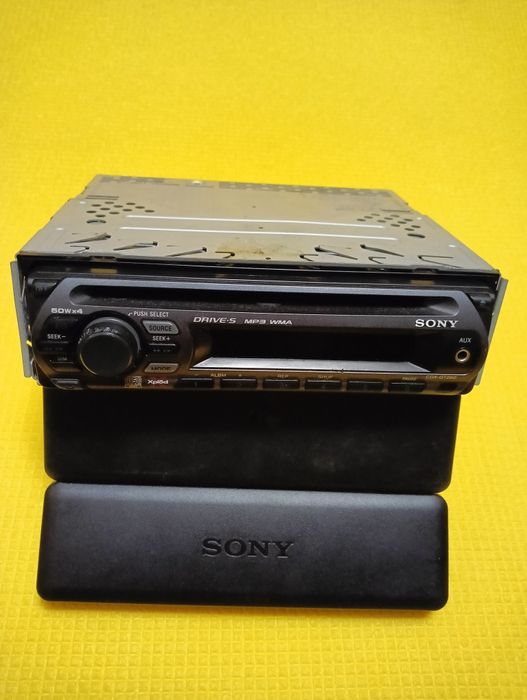 Автомагнитола Sony  CDX-GT260.