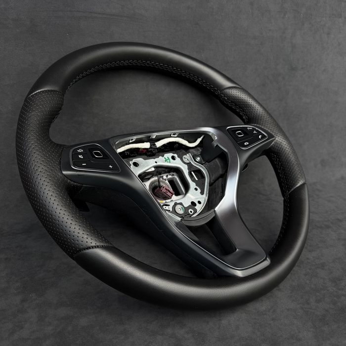 Перетяжка перешивка  продаж керма на Mercedes-Benz Vito Sprinter A,B,C,E - Class обмін та перетяжка керма пррешивка руля