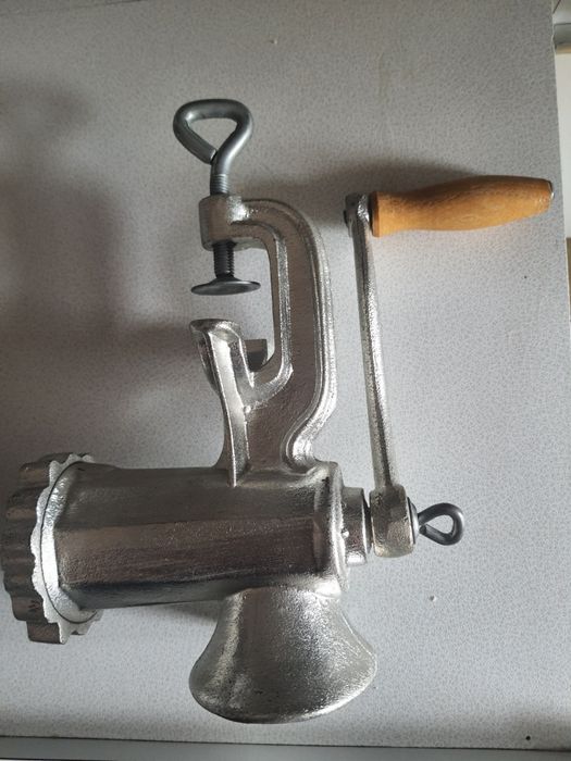 Moedor de carne número 8