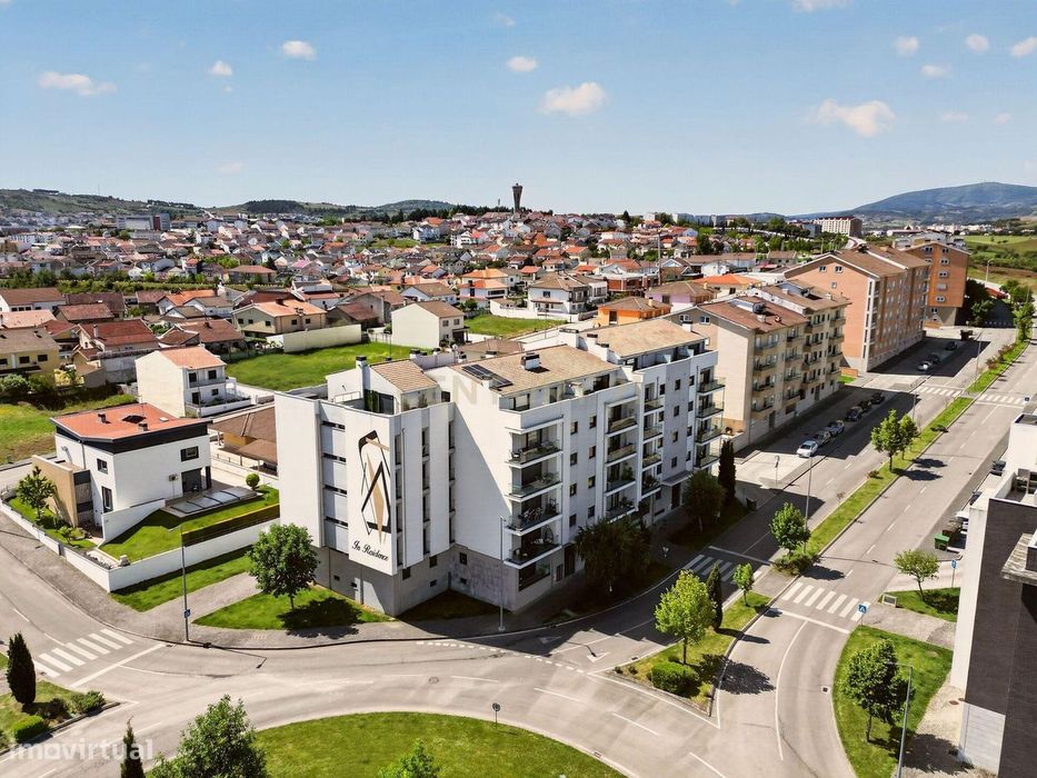 Moderno Apartamento T3 em Bragança - Quase Novo e Espaçoso