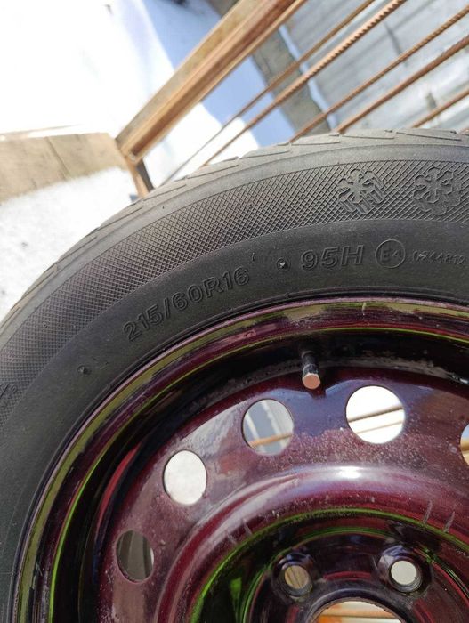 Продам комплект диски, шины LASSA 16"