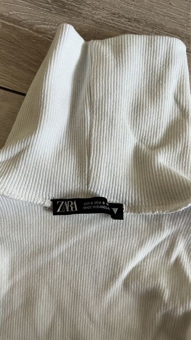 Білий топ Zara