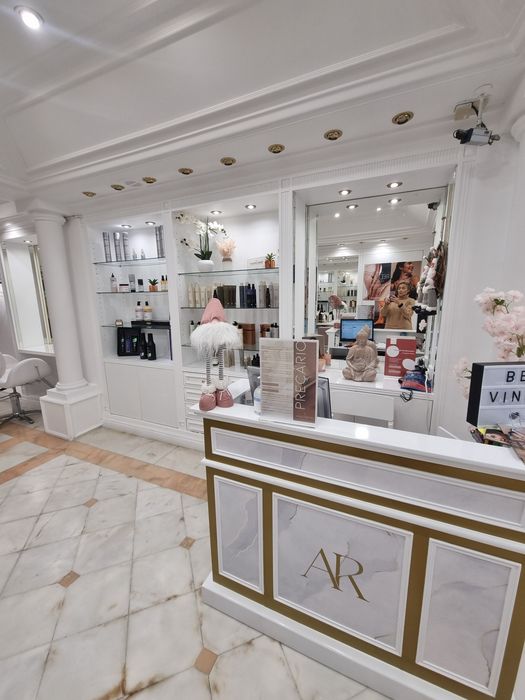 Trespasse de Salao em pleno funcionamento