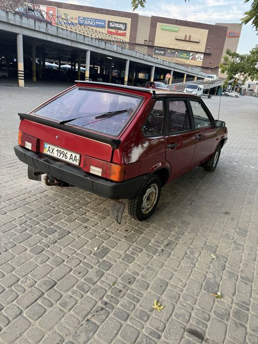 Продам ваз 2109.