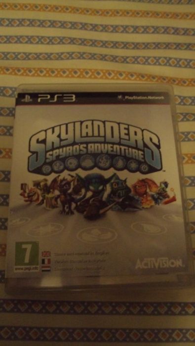 Jogo Skylanders Ps3, com 8 figuras