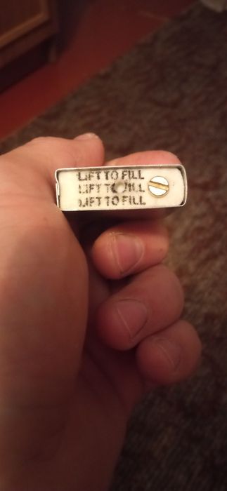 Zippo оригінал в чудовому стані