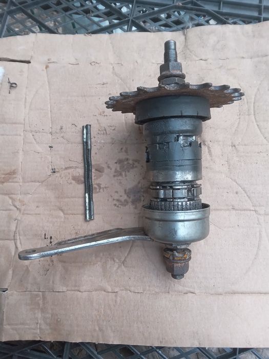 Продам запчасти к планетарную втулку и колесо Нексус Шимано 3