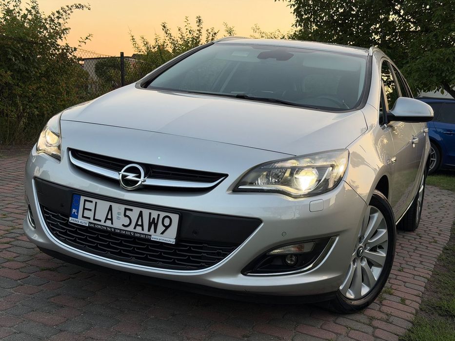 Opel Astra 1.6T 170KM Xenon Navi Grzana Kierownica Fotele Tempomat Półskóry Alu