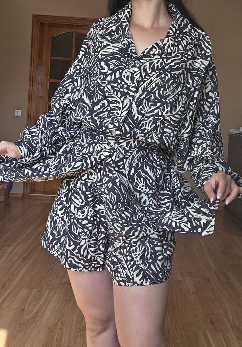 Комплект кардіган шорти