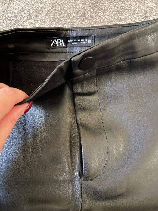 Шкіряні штани Зара