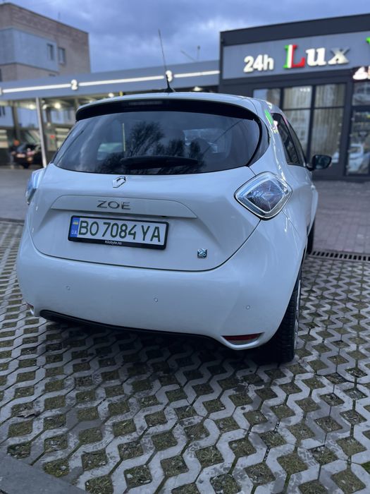 Renault Zoе 2015 максимальна комплектація