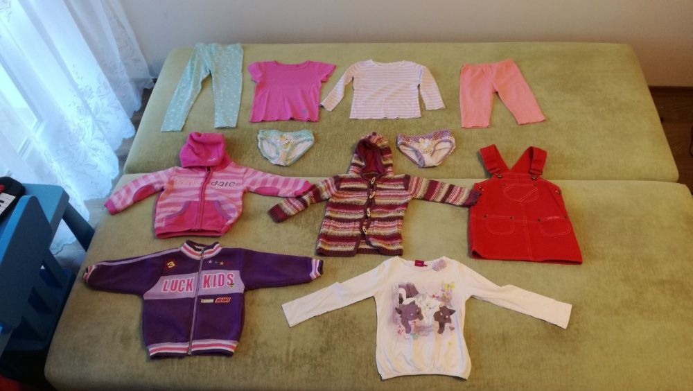 Ciuchy dziecięce rozmiar 98-104