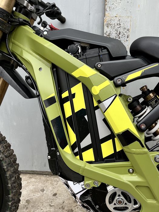 Surron Light Bee X 2025