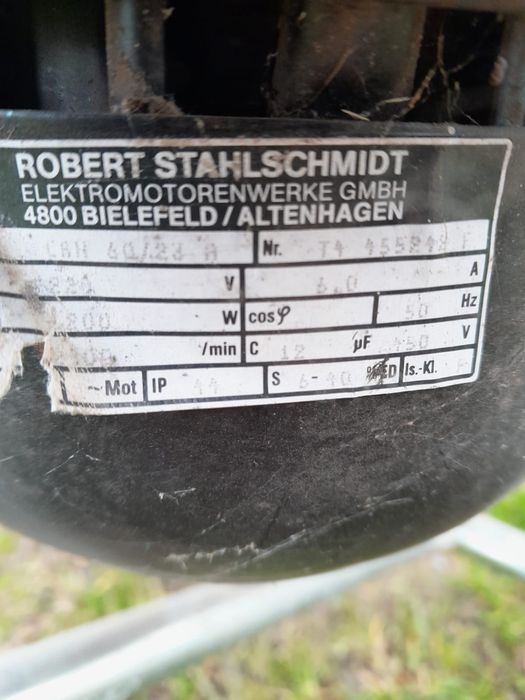 Rozdrabniacz/rębak do gałęzi