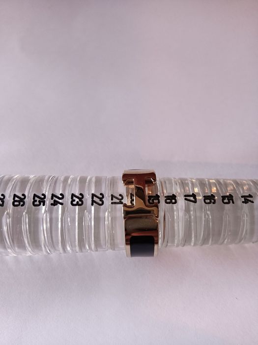 Anel novo em aço Tamanho 19