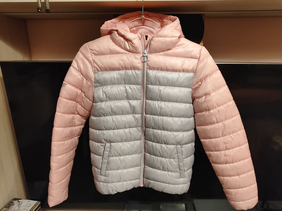 Kurtka dziewczęca puchowa 4F rozmiar 158. Stan bardzo dobry