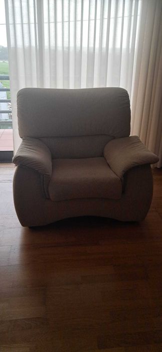 Conjunto Sofá + Poltrona