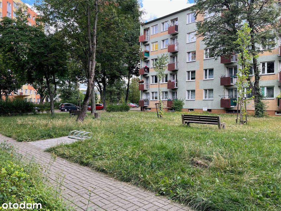 2 pietro z balkonem, korzystny rozkład - duża kuchnia